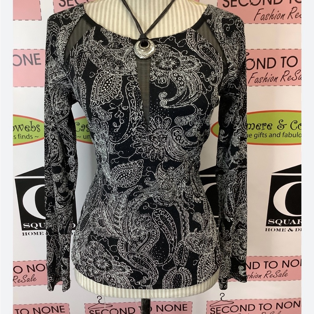 Elegant Black Paisley Women's Top I-M-C International